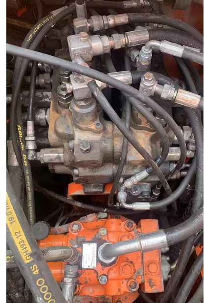 Excavadora de cadenas 2019 Doosan DH150W-7: foto 6