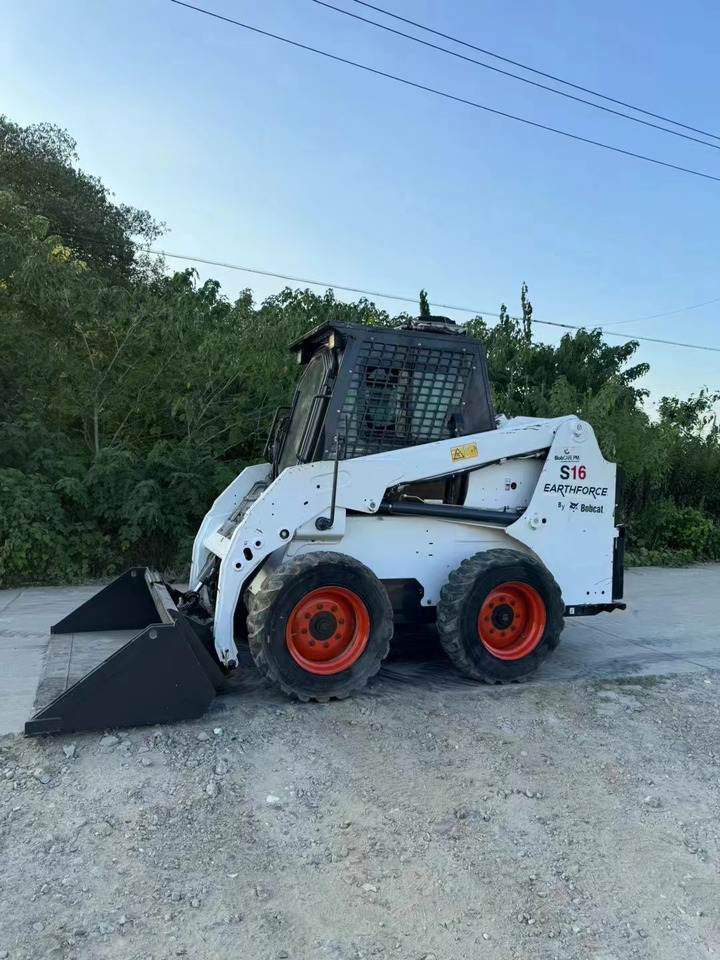 BOBCAT s16 - Cargadora: foto 2 BOBCAT s16 - Cargadora: foto 2