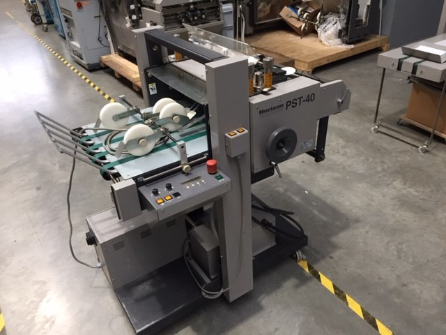 Horizon PST-40 - Plegadora de papel: foto 1 Horizon PST-40 - Plegadora de papel: foto 1