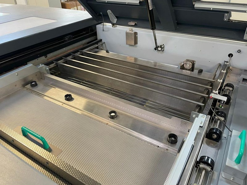 Horizon SmartStacker | 2013 - Máquina de impresión: foto 5 Horizon SmartStacker | 2013 - Máquina de impresión: foto 5