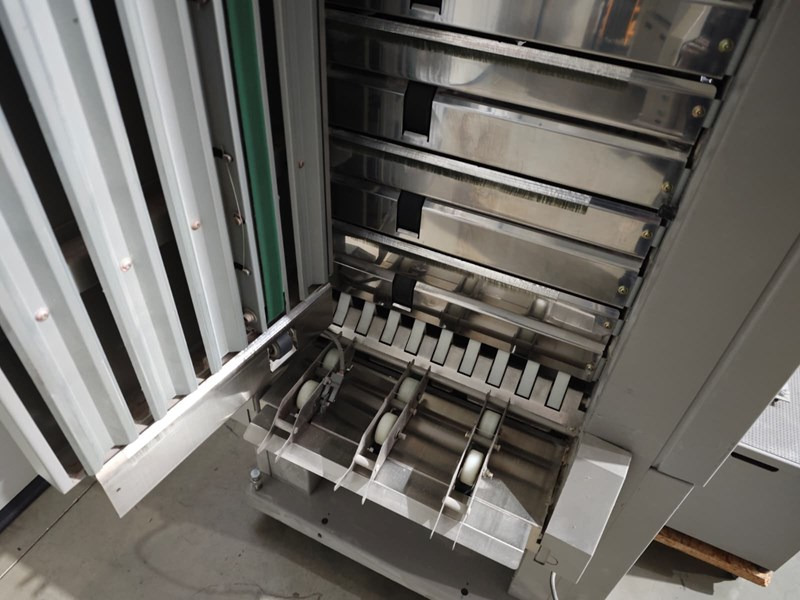 Horizon VAC-100 m | collator | 10 stations - Máquina de impresión: foto 3 Horizon VAC-100 m | collator | 10 stations - Máquina de impresión: foto 3