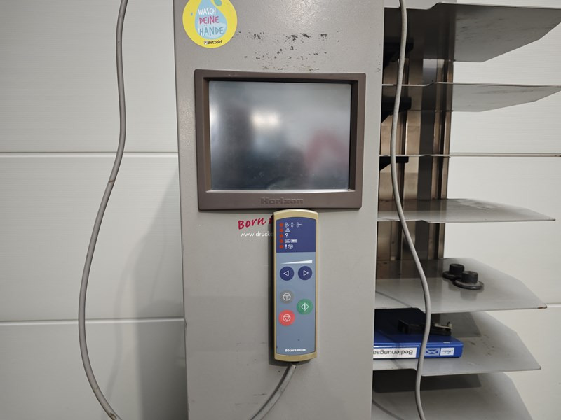 Horizon VAC 100a | 1998 - Máquina de impresión: foto 4 Horizon VAC 100a | 1998 - Máquina de impresión: foto 4