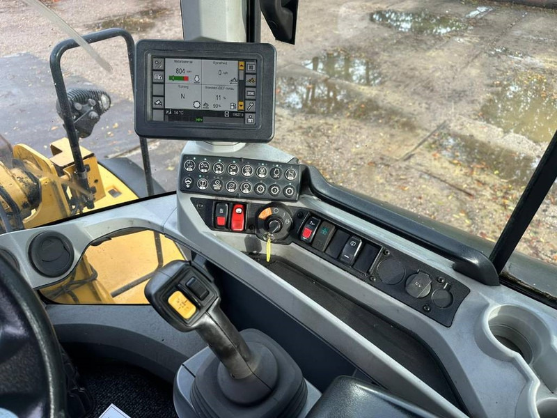 Cargadora de ruedas Cat 930 M - 4 new tires!: foto 16