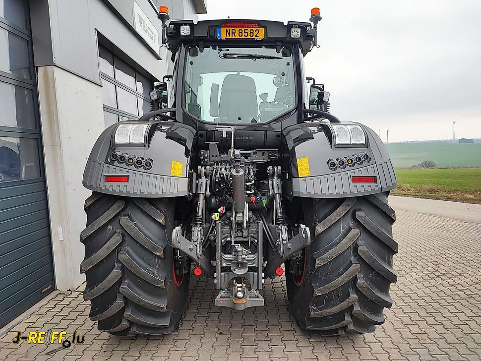J.Reiff Sarl
Herr Stefan Neukirch - 77 Z.I in den - Tractor: foto 4 J.Reiff Sarl
Herr Stefan Neukirch - 77 Z.I in den - Tractor: foto 4