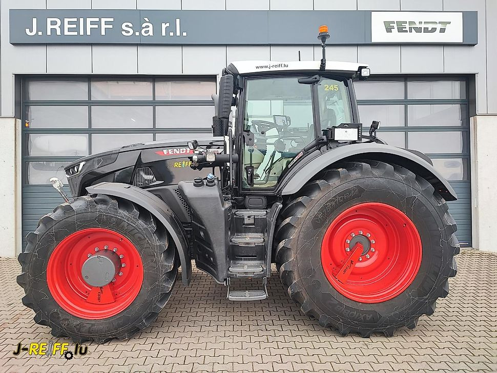 J.Reiff Sarl
Herr Stefan Neukirch - 77 Z.I in den - Tractor: foto 1 J.Reiff Sarl
Herr Stefan Neukirch - 77 Z.I in den - Tractor: foto 1