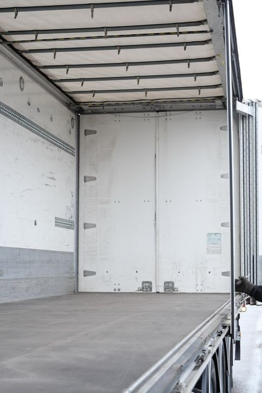 Semirremolque caja cerrada EKERI T3-A / SEITLICHE TÜREN /FALTWAND EDSCHA ! EKERI T3-A / SEITLICHE TÜREN /FALTWAND EDSCHA !: foto 26 Semirremolque caja cerrada EKERI T3-A / SEITLICHE TÜREN /FALTWAND EDSCHA ! EKERI T3-A / SEITLICHE TÜREN /FALTWAND EDSCHA !: foto 26