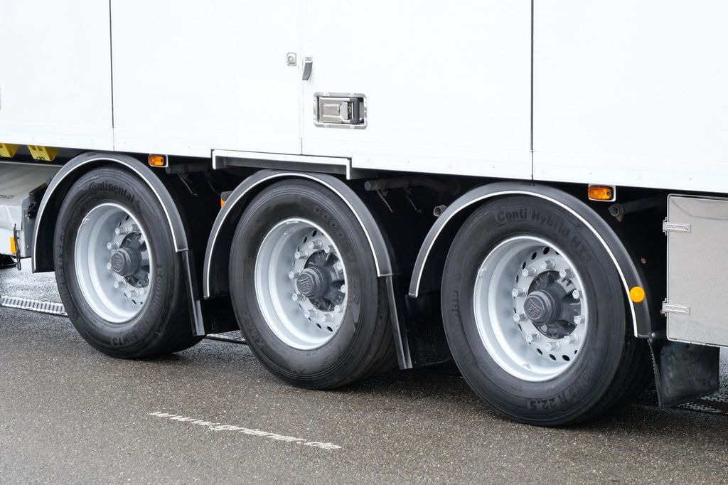 Semirremolque caja cerrada EKERI T3-A / SEITLICHE TÜREN /FALTWAND EDSCHA ! EKERI T3-A / SEITLICHE TÜREN /FALTWAND EDSCHA !: foto 8 Semirremolque caja cerrada EKERI T3-A / SEITLICHE TÜREN /FALTWAND EDSCHA ! EKERI T3-A / SEITLICHE TÜREN /FALTWAND EDSCHA !: foto 8