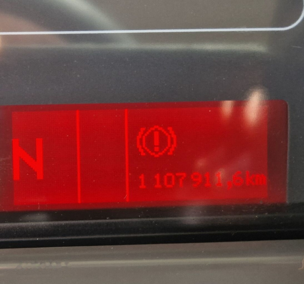 Renault Midlum 220 Dxi - Camión caja abierta: foto 5 Renault Midlum 220 Dxi - Camión caja abierta: foto 5