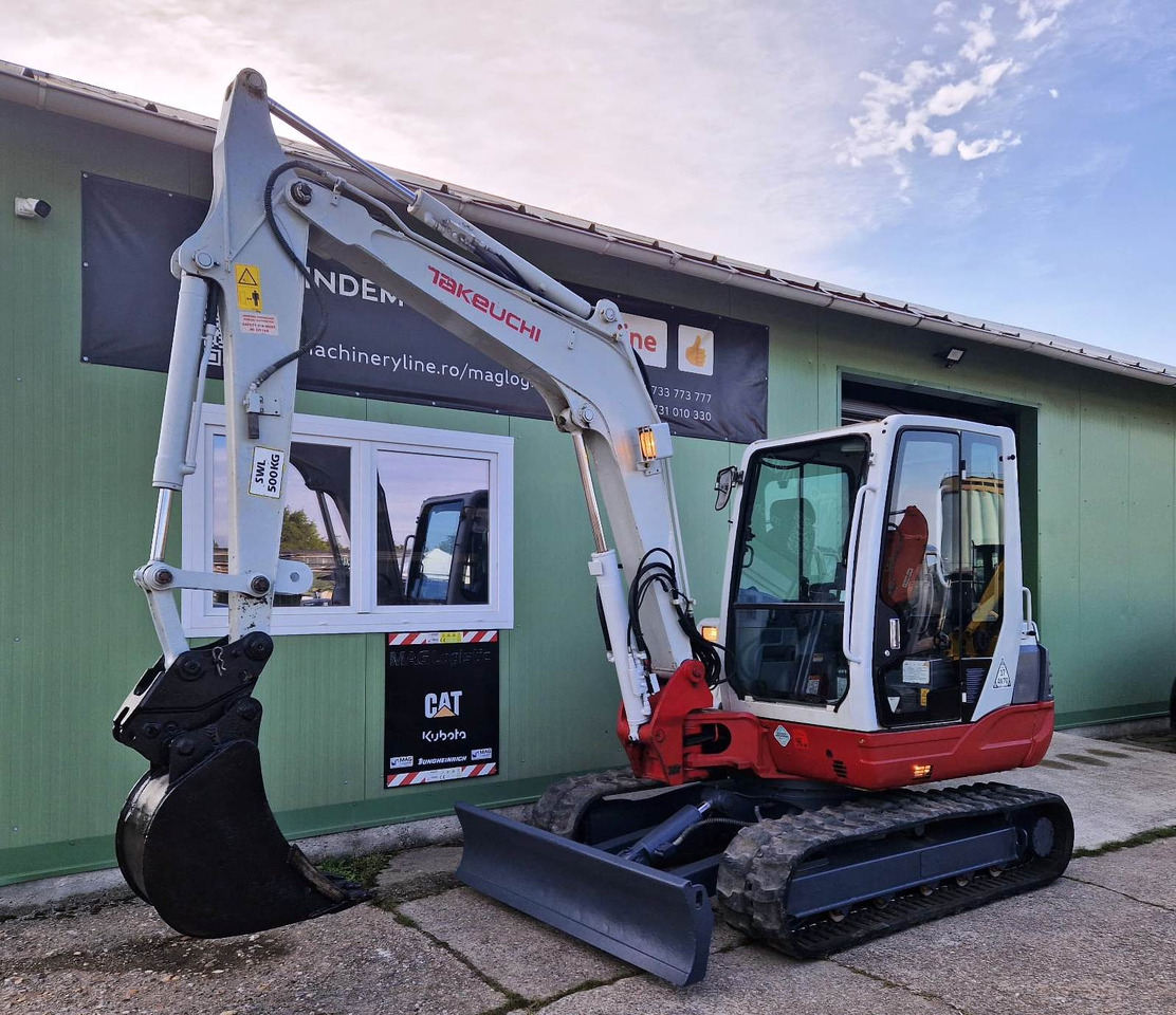 TAKEUCHI TB250 - Miniexcavadora: foto 1 TAKEUCHI TB250 - Miniexcavadora: foto 1