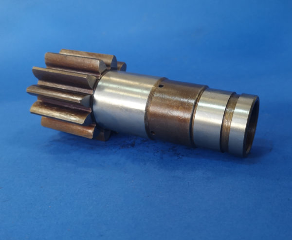 010120A / 7019171 Kubota KX41, Bobcat 319, Bobcat E14 Schwenkmotorwelle - Reductor de giro para Maquinaria de construcción: foto 1 010120A / 7019171 Kubota KX41, Bobcat 319, Bobcat E14 Schwenkmotorwelle - Reductor de giro para Maquinaria de construcción: foto 1