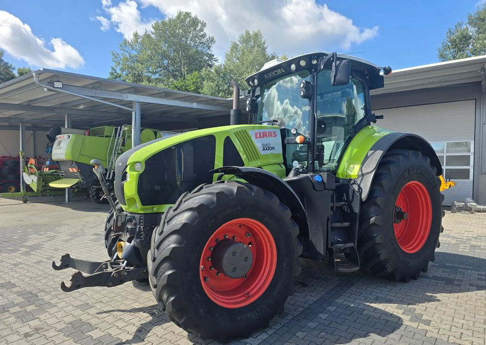 Claas Axion 940 Cmatic - Tractor: foto 2 Claas Axion 940 Cmatic - Tractor: foto 2