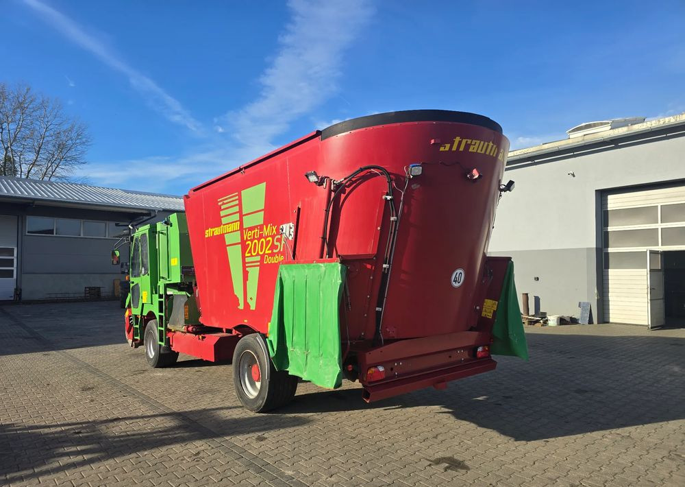 Maquinaria ganadera Strautmann Verti-Mix 2002SF Double: foto 9