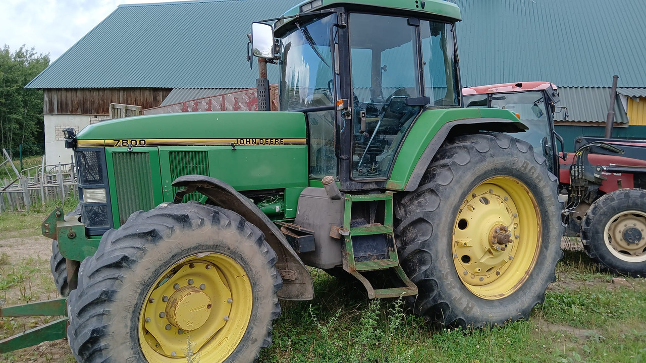 JOHN DEERE 7800 - Tractor: foto 1 JOHN DEERE 7800 - Tractor: foto 1