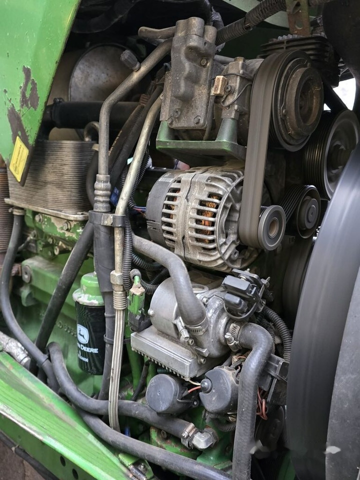 Tractor John Deere 6920: foto 16