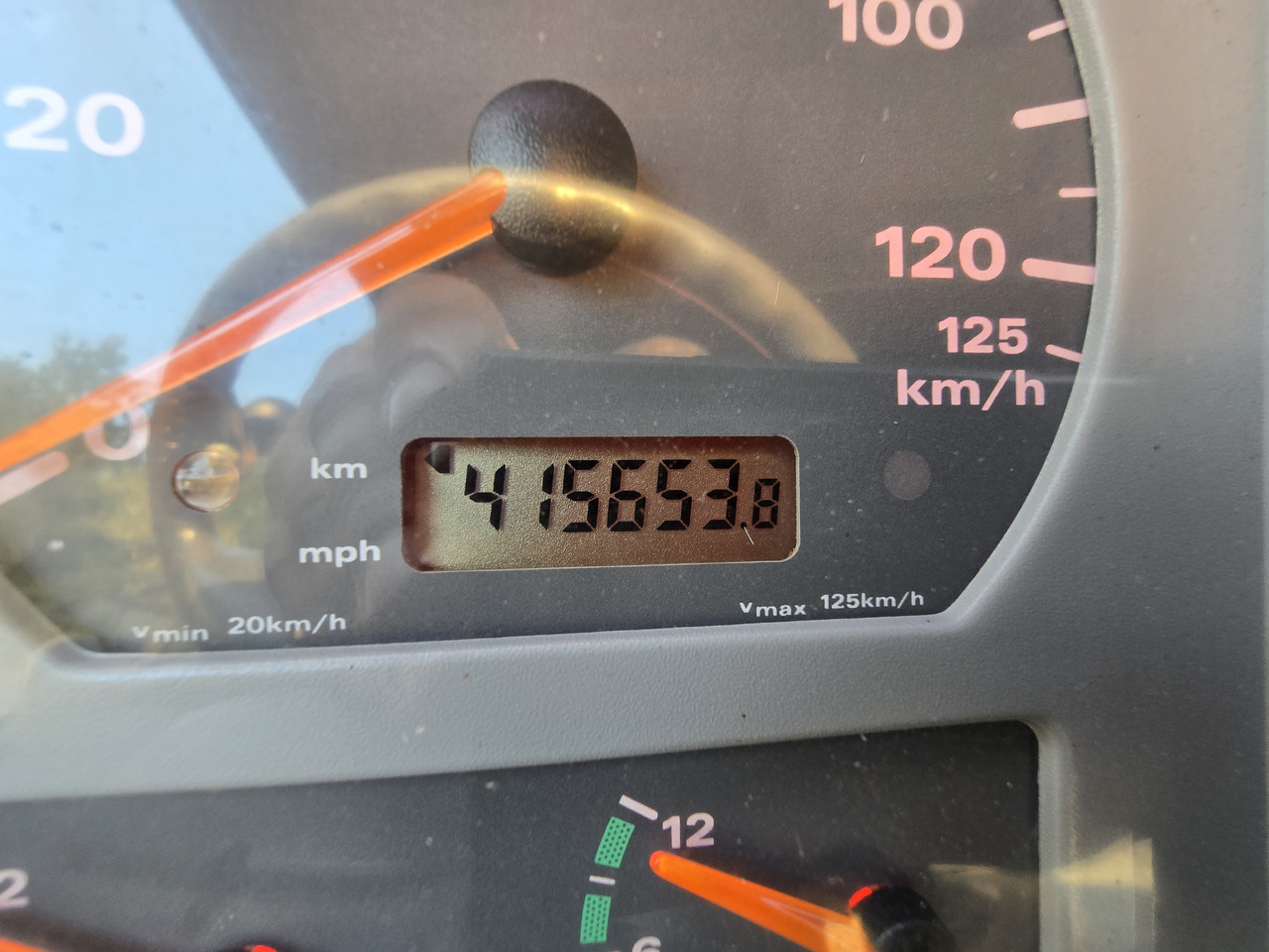 Camión multibasculante MAN TGA 26.413: foto 17 Camión multibasculante MAN TGA 26.413: foto 17