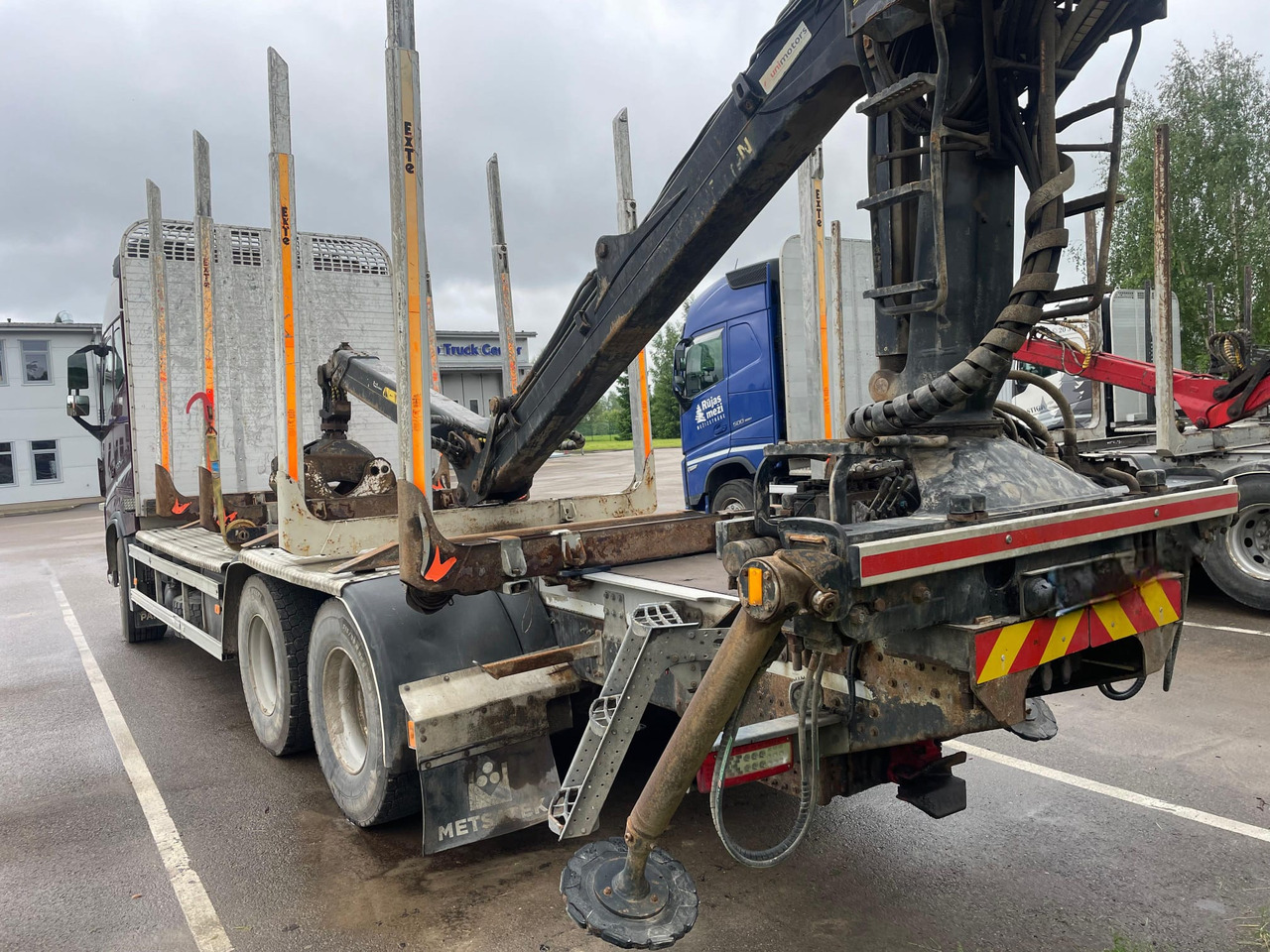 VOLVO FH 500 - Camión forestal, Camión grúa: foto 3 VOLVO FH 500 - Camión forestal, Camión grúa: foto 3