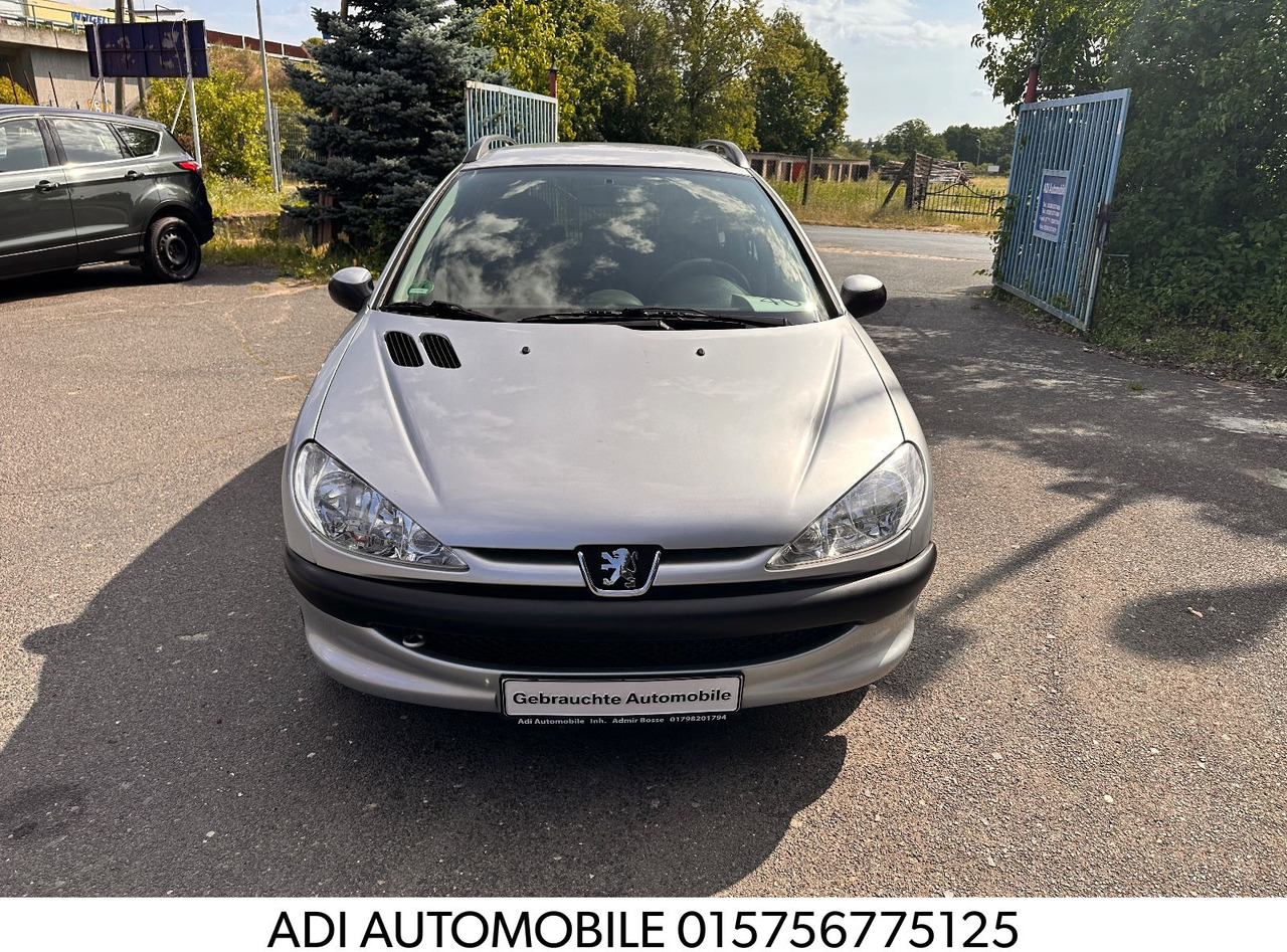 Peugeot 206 SW Grand Filou Cool - Coche: foto 1 Peugeot 206 SW Grand Filou Cool - Coche: foto 1