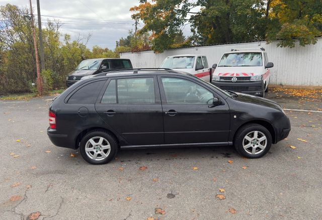 Skoda Fabia Combi Cool Edition - Coche familiar: foto 3 Skoda Fabia Combi Cool Edition - Coche familiar: foto 3