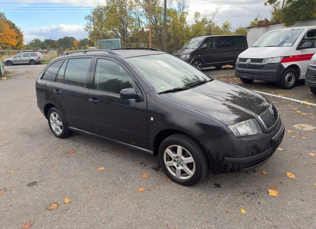 Skoda Fabia Combi Cool Edition - Coche familiar: foto 2 Skoda Fabia Combi Cool Edition - Coche familiar: foto 2