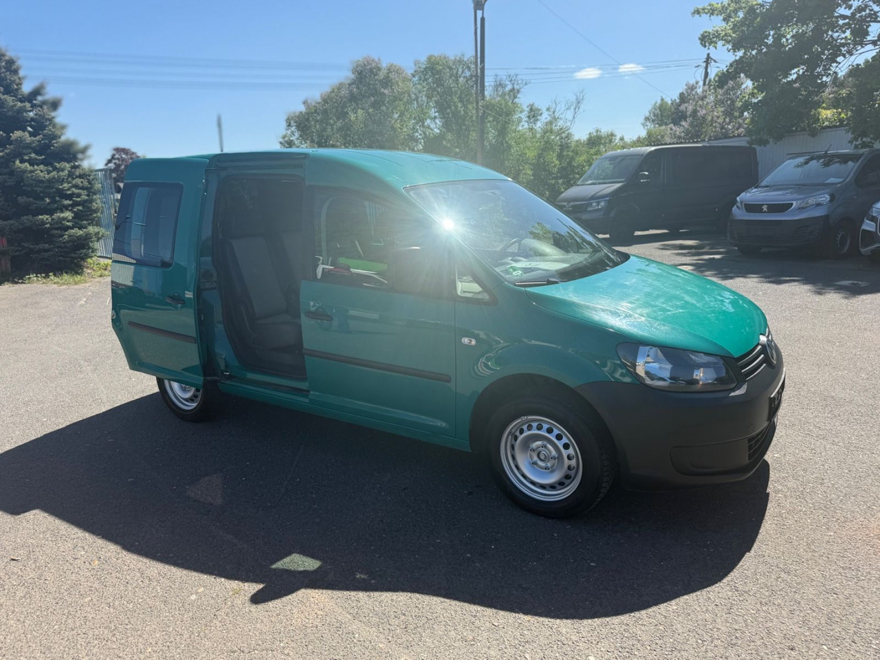 Volkswagen Caddy Kasten/Kombi Startline - Furgoneta pequeña: foto 5 Volkswagen Caddy Kasten/Kombi Startline - Furgoneta pequeña: foto 5