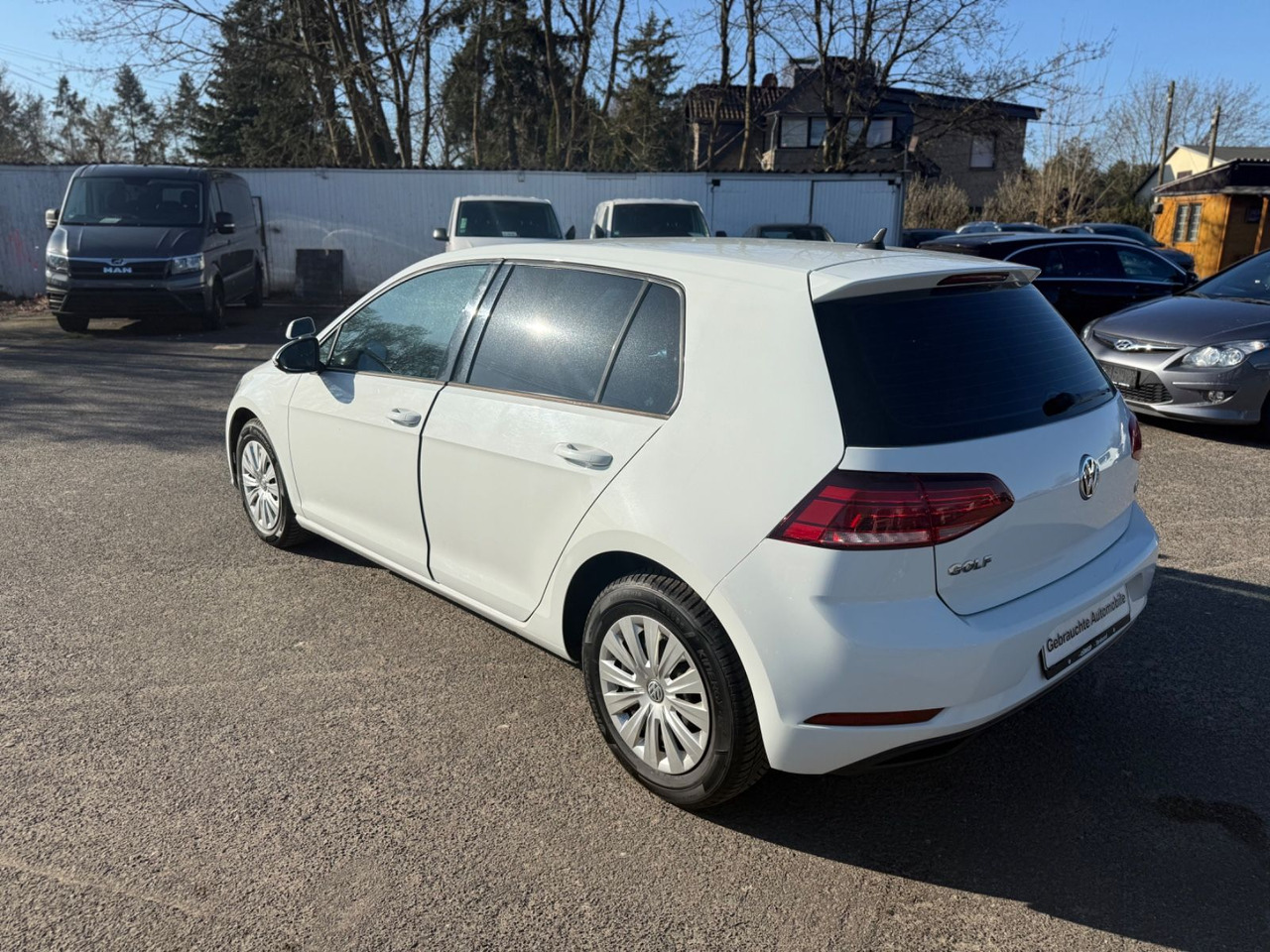Volkswagen Golf VII Lim. Trendline BMT/Start-Stopp - Hatchback: foto 5 Volkswagen Golf VII Lim. Trendline BMT/Start-Stopp - Hatchback: foto 5