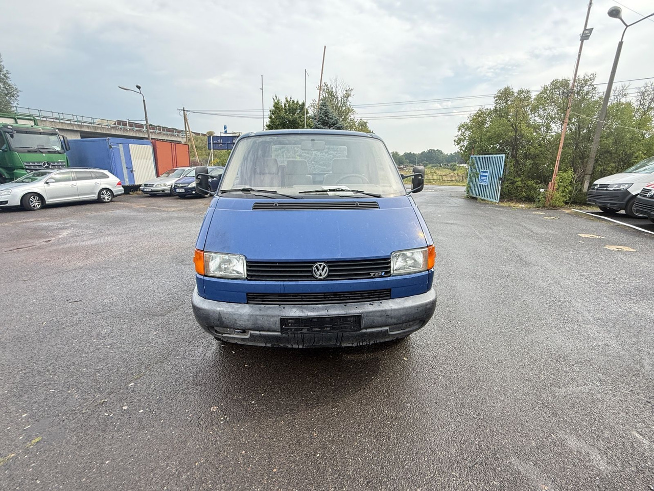 Volkswagen T4 2.5 TDI - Furgoneta caja abierta: foto 1 Volkswagen T4 2.5 TDI - Furgoneta caja abierta: foto 1