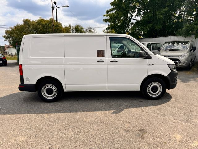 Volkswagen T6 Transporter 2.0 TDI 49 tkm - Furgoneta pequeña: foto 5 Volkswagen T6 Transporter 2.0 TDI 49 tkm - Furgoneta pequeña: foto 5
