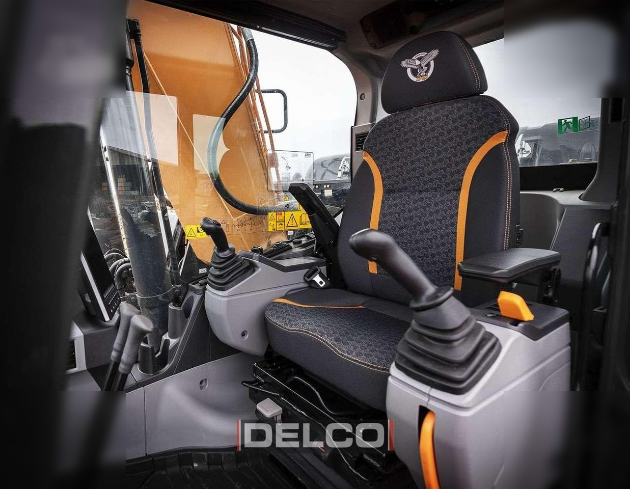 Excavadora de cadenas nuevo CASE CX220C LC: foto 8