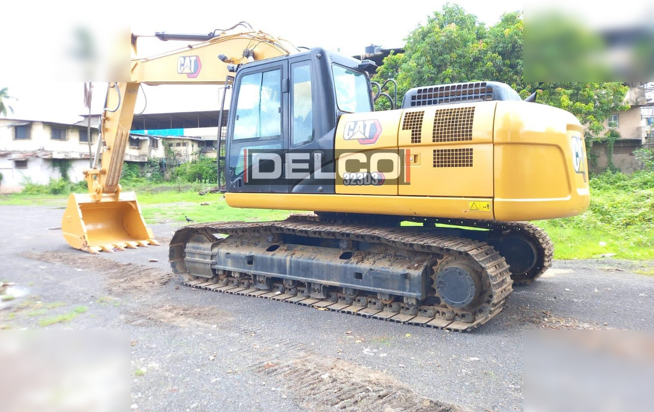 CATERPILLAR 323D3 - Excavadora de cadenas: foto 3 CATERPILLAR 323D3 - Excavadora de cadenas: foto 3