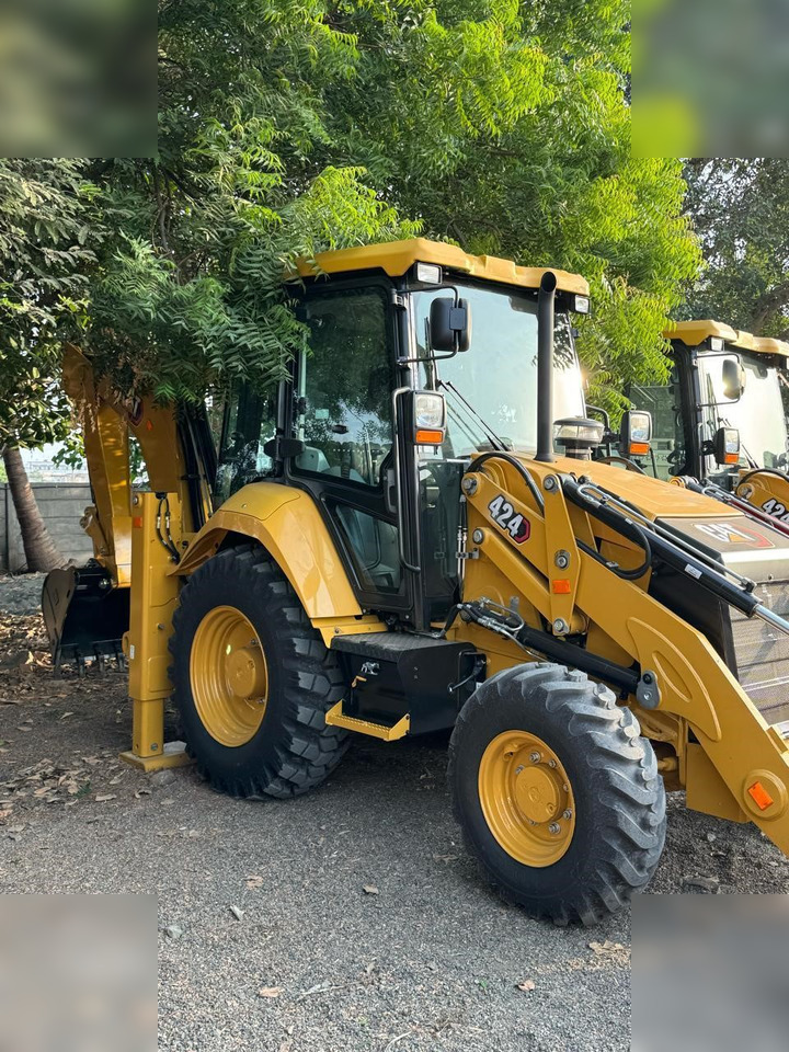 CATERPILLAR 424 - Retroexcavadora: foto 1 CATERPILLAR 424 - Retroexcavadora: foto 1