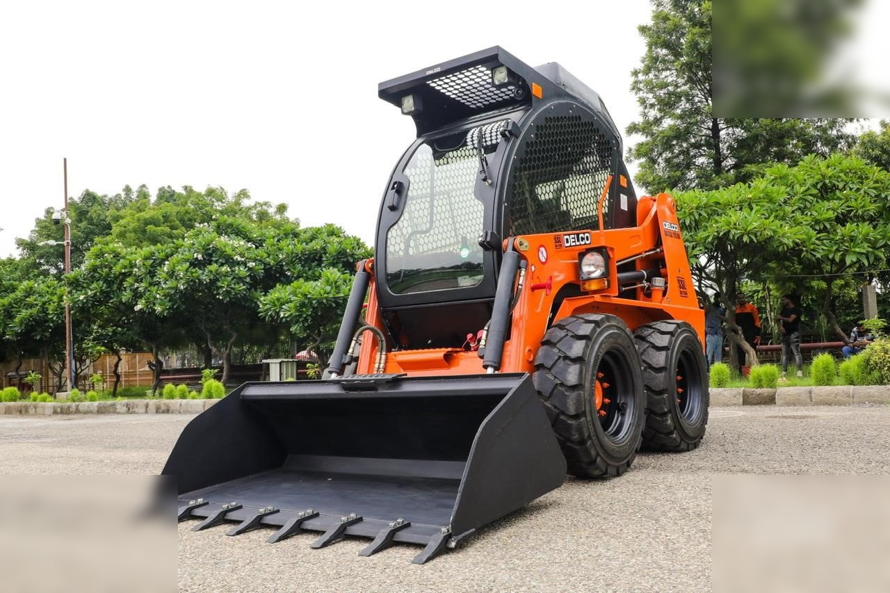 Minicargadora nuevo DELCO SSL175: foto 9 Minicargadora nuevo DELCO SSL175: foto 9