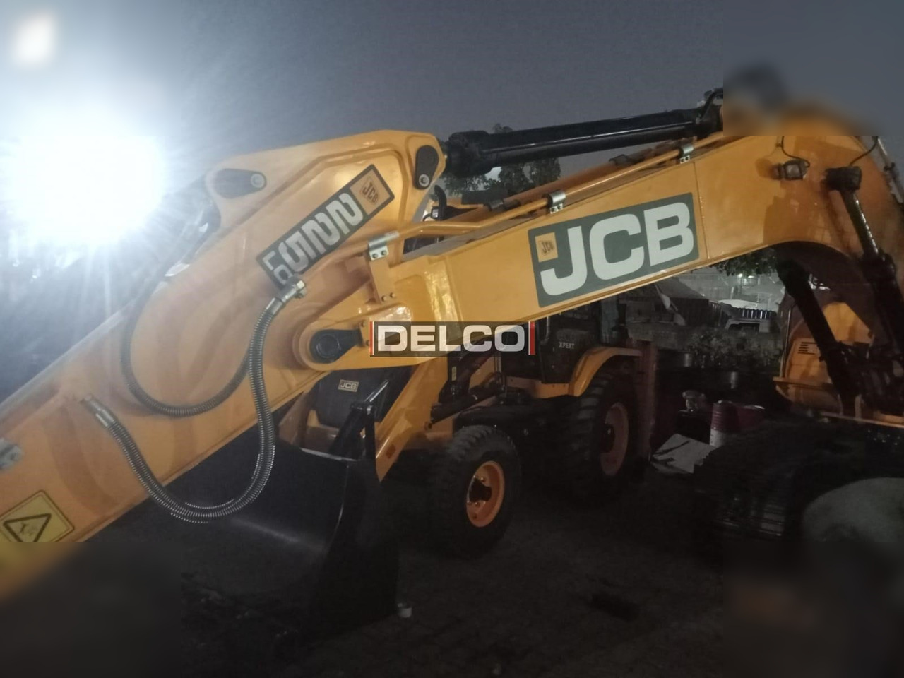 JCB 225 LC - Excavadora de cadenas: foto 5 JCB 225 LC - Excavadora de cadenas: foto 5
