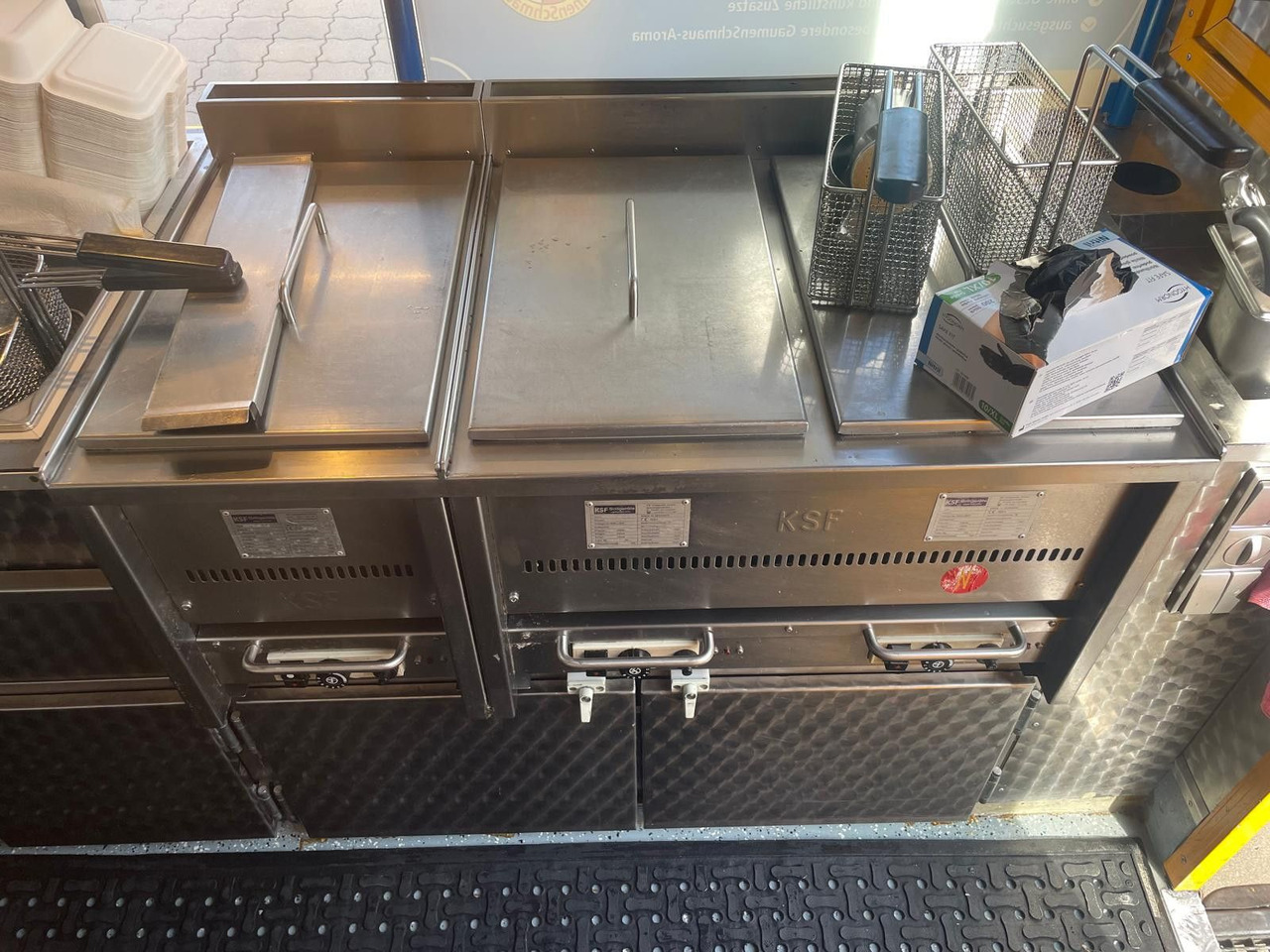 Camión tienda Fiat Hähnchengrill mobil Foodtruck: foto 7