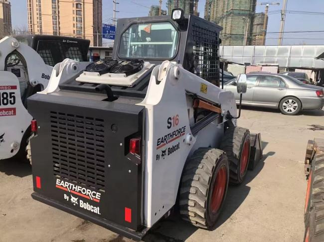 Bobcat S16 - Minicargadora: foto 5 Bobcat S16 - Minicargadora: foto 5