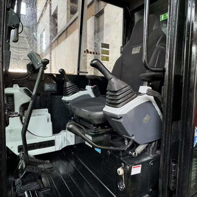 CAT 305.5E - Excavadora de cadenas: foto 4 CAT 305.5E - Excavadora de cadenas: foto 4