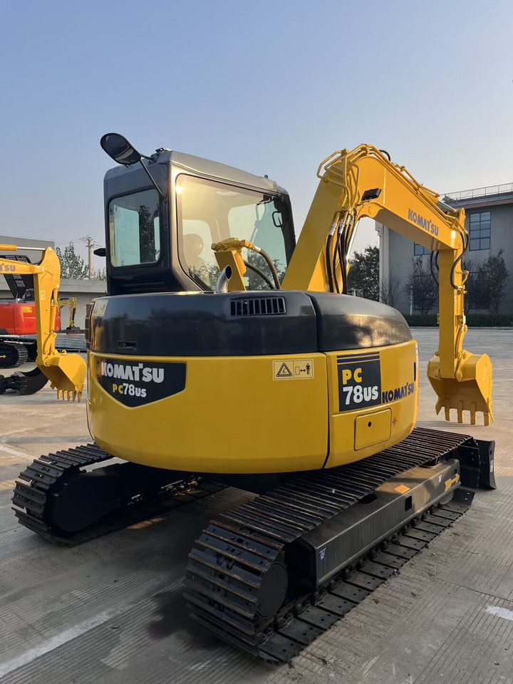 Komatsu pc78 - Excavadora: foto 4 Komatsu pc78 - Excavadora: foto 4