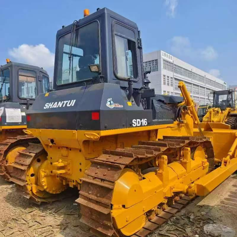 Shantui SD16 - Bulldozer: foto 1 Shantui SD16 - Bulldozer: foto 1