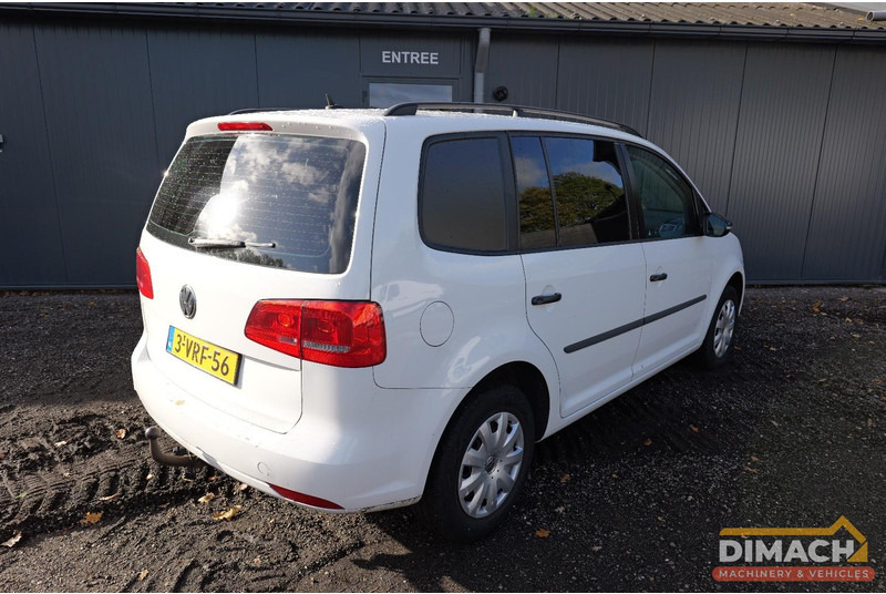 Volkswagen Touran VAN 1.6 TDI 77 KW AUT Volkswagen Touran grijs kenteken DSG automaat diesel - Furgoneta pequeña: foto 2 Volkswagen Touran VAN 1.6 TDI 77 KW AUT Volkswagen Touran grijs kenteken DSG automaat diesel - Furgoneta pequeña: foto 2