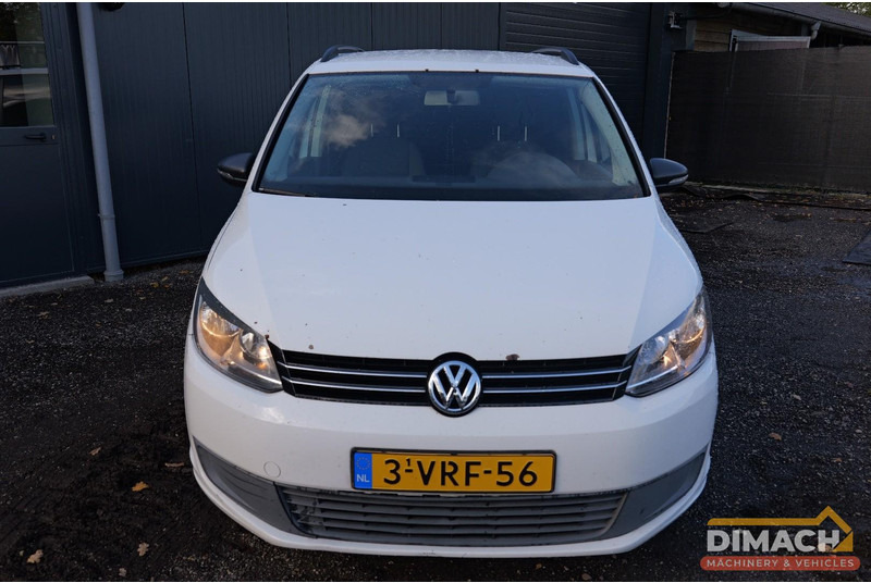 Volkswagen Touran VAN 1.6 TDI 77 KW AUT Volkswagen Touran grijs kenteken DSG automaat diesel - Furgoneta pequeña: foto 4 Volkswagen Touran VAN 1.6 TDI 77 KW AUT Volkswagen Touran grijs kenteken DSG automaat diesel - Furgoneta pequeña: foto 4