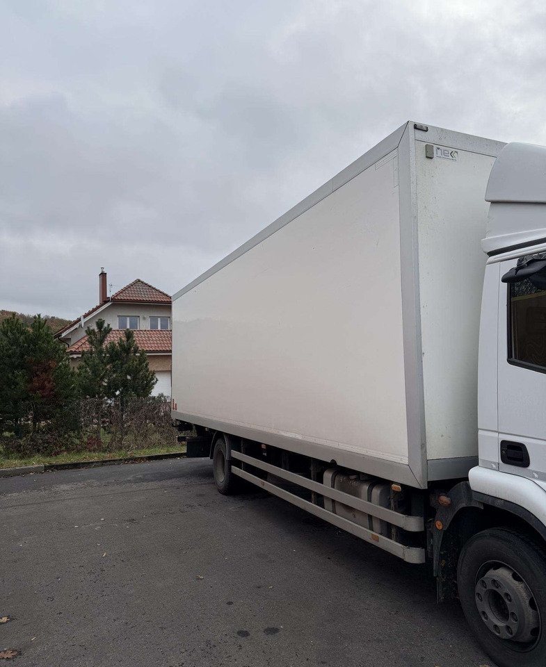 Camión caja cerrada Volvo Kėbulas: foto 11