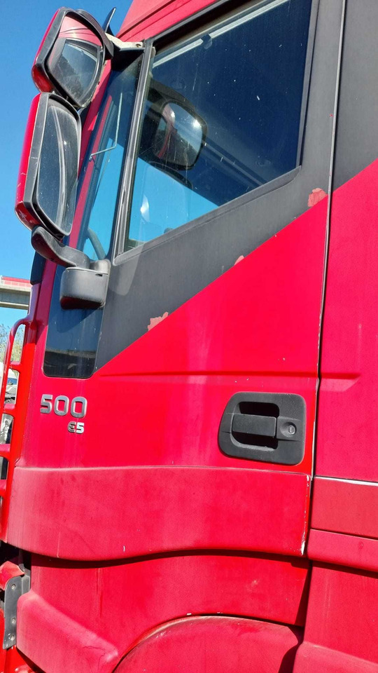 Drzwi do IVECO STRALIS 500 prawe/lewe - Puerta y piezas para Camión: foto 1 Drzwi do IVECO STRALIS 500 prawe/lewe - Puerta y piezas para Camión: foto 1