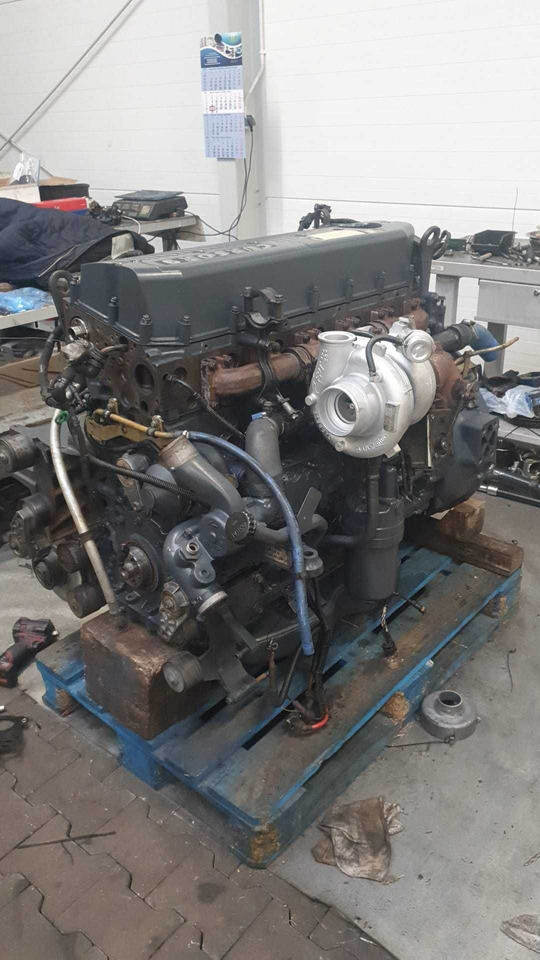 Silnik Iveco F2CFE613A F2CFE614A F2CFE611A Cursor 9 CASE NEW HOLLAND - Motor: foto 1 Silnik Iveco F2CFE613A F2CFE614A F2CFE611A Cursor 9 CASE NEW HOLLAND - Motor: foto 1