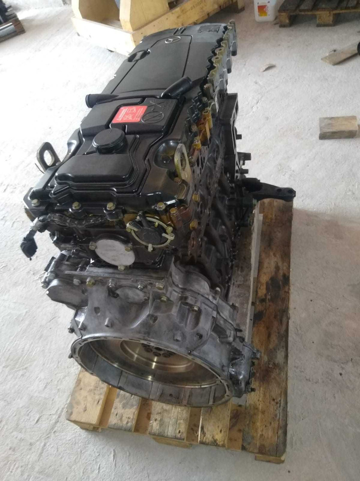 Silnik Mercedes Setra Jaguar om936 mp4 euro6 Class MTU - Motor: foto 1 Silnik Mercedes Setra Jaguar om936 mp4 euro6 Class MTU - Motor: foto 1