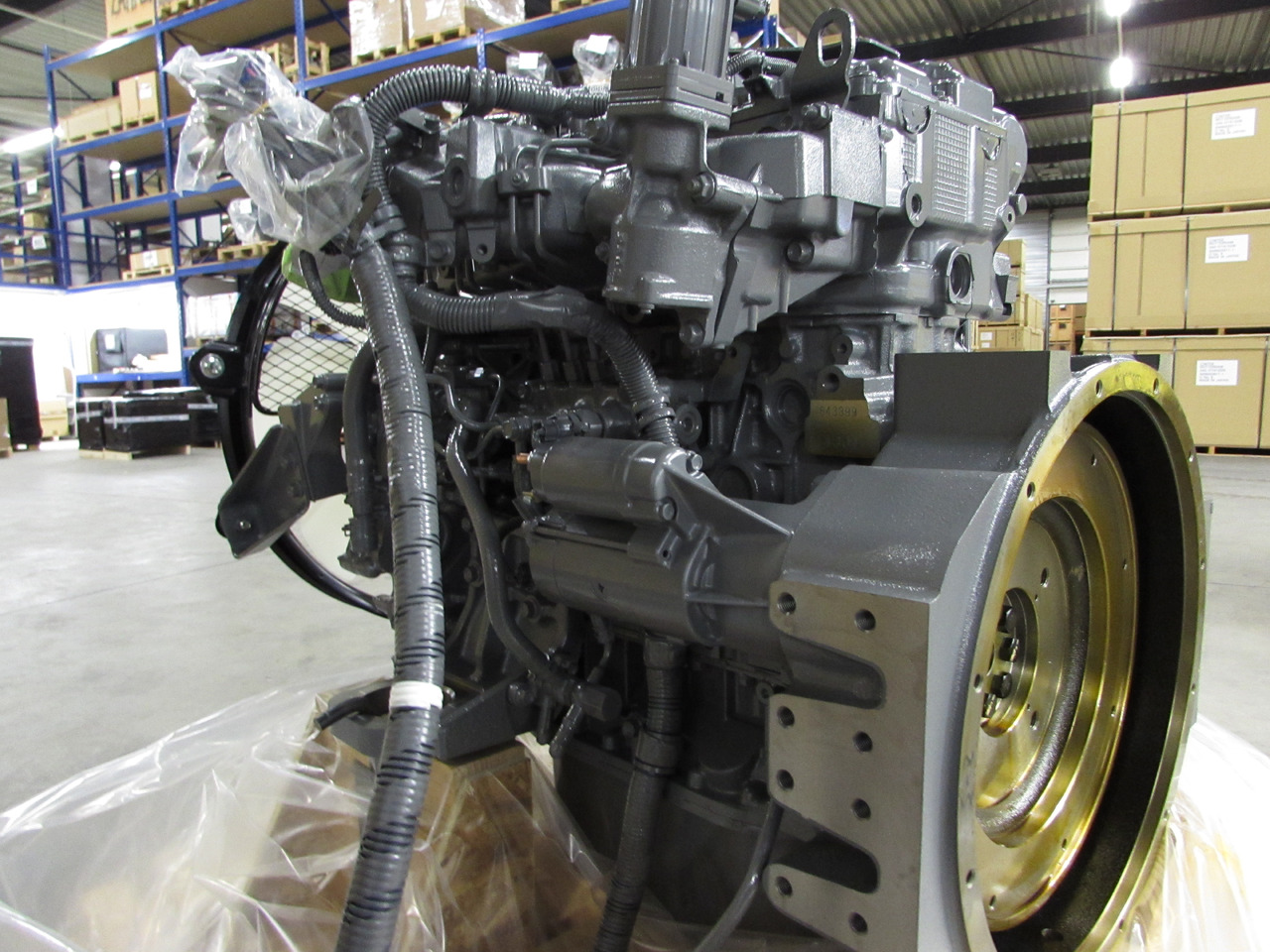 Isuzu 4JJ1XYSS-01 - Motor para Excavadora: foto 5 Isuzu 4JJ1XYSS-01 - Motor para Excavadora: foto 5