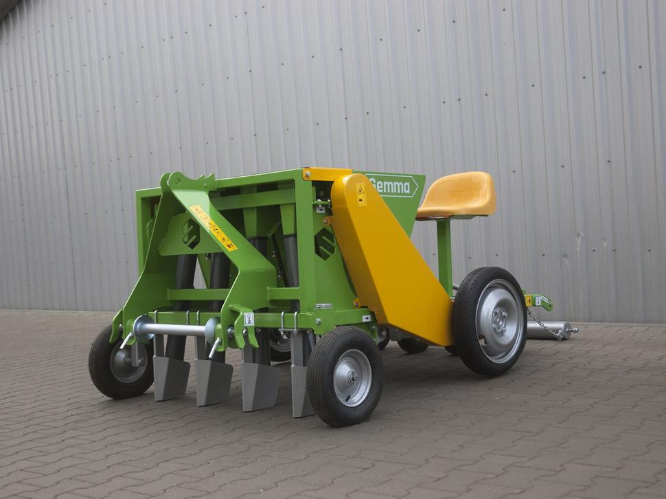 Bomet Zwiebel, Knoblauch Pflanzmaschine / Onion, garlic planter / Planteuse d'oignons et d'ail / Piantatrice per cipolla, aglio / Cebolla, ajo Sembradora / Сажалка для лука, чеснока / Sadzarka do cebuli - Maquinaria de siembra: foto 1 Bomet Zwiebel, Knoblauch Pflanzmaschine / Onion, garlic planter / Planteuse d'oignons et d'ail / Piantatrice per cipolla, aglio / Cebolla, ajo Sembradora / Сажалка для лука, чеснока / Sadzarka do cebuli - Maquinaria de siembra: foto 1