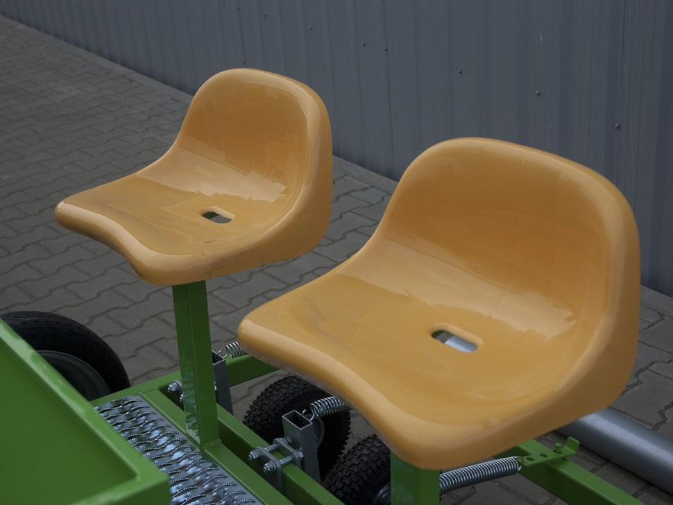 Bomet Zwiebel, Knoblauch Pflanzmaschine / Onion, garlic planter / Planteuse d'oignons et d'ail / Piantatrice per cipolla, aglio / Cebolla, ajo Sembradora / Сажалка для лука, чеснока / Sadzarka do cebuli - Maquinaria de siembra: foto 3 Bomet Zwiebel, Knoblauch Pflanzmaschine / Onion, garlic planter / Planteuse d'oignons et d'ail / Piantatrice per cipolla, aglio / Cebolla, ajo Sembradora / Сажалка для лука, чеснока / Sadzarka do cebuli - Maquinaria de siembra: foto 3