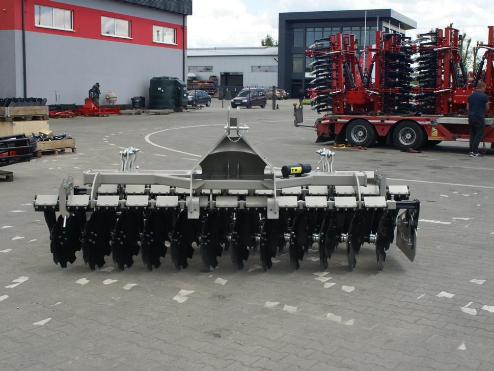 ROLEX Scheibenegge / Discs harrow / Dechaumeur à disques / Erpice a dischi / Cultivador de discos / Дисковая борона / Agregat talerzowy uprawowy 3 m - Rastras: foto 4 ROLEX Scheibenegge / Discs harrow / Dechaumeur à disques / Erpice a dischi / Cultivador de discos / Дисковая борона / Agregat talerzowy uprawowy 3 m - Rastras: foto 4