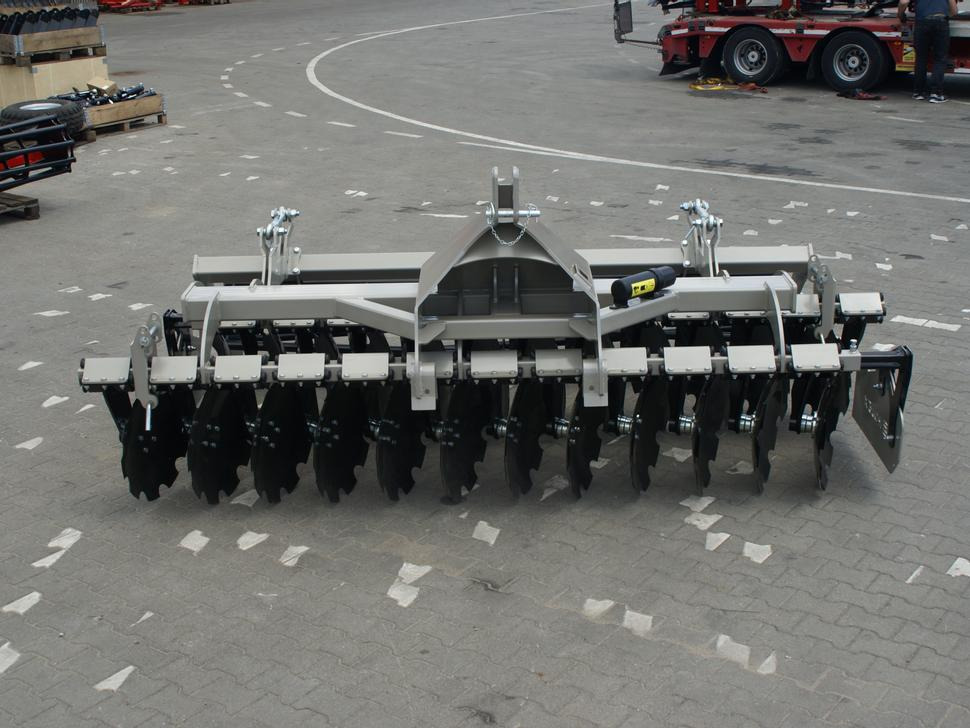 ROLEX Scheibenegge / Discs harrow / Dechaumeur à disques / Erpice a dischi / Cultivador de discos / Дисковая борона / Agregat talerzowy uprawowy 3 m - Rastras: foto 5 ROLEX Scheibenegge / Discs harrow / Dechaumeur à disques / Erpice a dischi / Cultivador de discos / Дисковая борона / Agregat talerzowy uprawowy 3 m - Rastras: foto 5