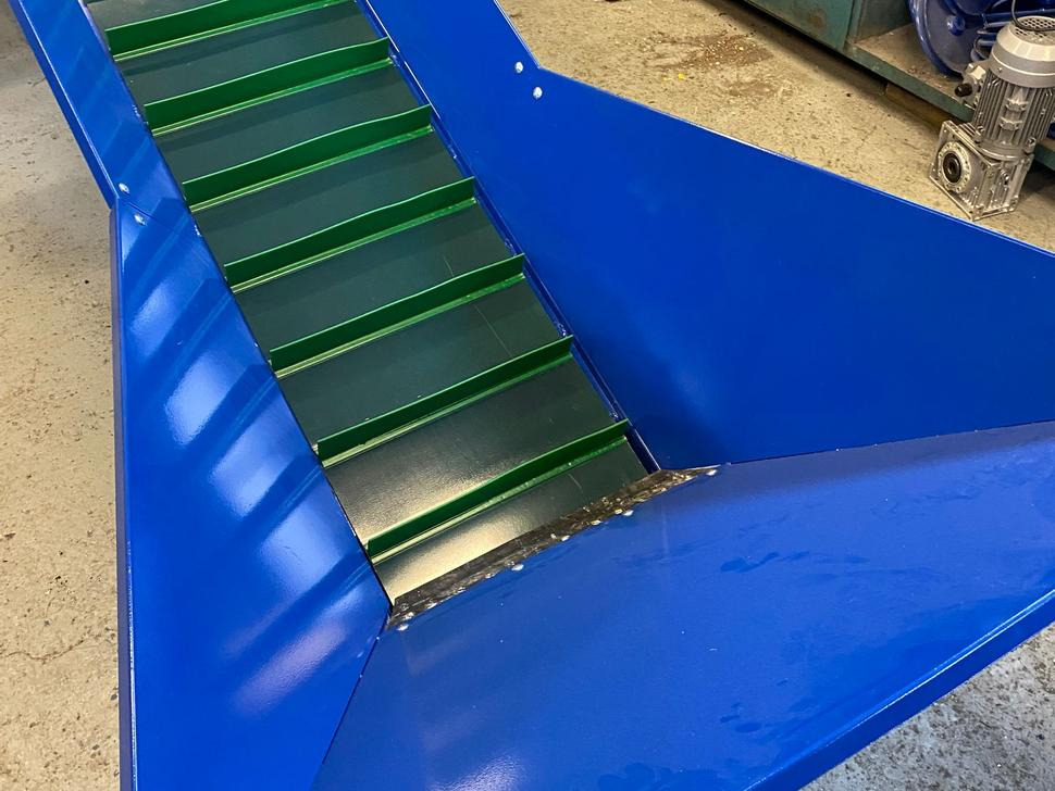 Cinta transportadora nuevo ROLMET Förderband / Belt conveyor / Convoyeur à tapis / Przenośnik taśmowy / Trasportatore a nastro /  Конвейер ленточный / Przenośnik taśmowy PT - 1/3R: foto 13 Cinta transportadora nuevo ROLMET Förderband / Belt conveyor / Convoyeur à tapis / Przenośnik taśmowy / Trasportatore a nastro /  Конвейер ленточный / Przenośnik taśmowy PT - 1/3R: foto 13