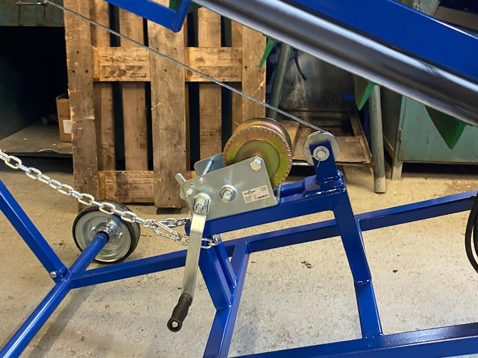 Cinta transportadora nuevo ROLMET Förderband / Belt conveyor / Convoyeur à tapis / Przenośnik taśmowy / Trasportatore a nastro /  Конвейер ленточный / Przenośnik taśmowy PT - 1/3R: foto 8 Cinta transportadora nuevo ROLMET Förderband / Belt conveyor / Convoyeur à tapis / Przenośnik taśmowy / Trasportatore a nastro /  Конвейер ленточный / Przenośnik taśmowy PT - 1/3R: foto 8